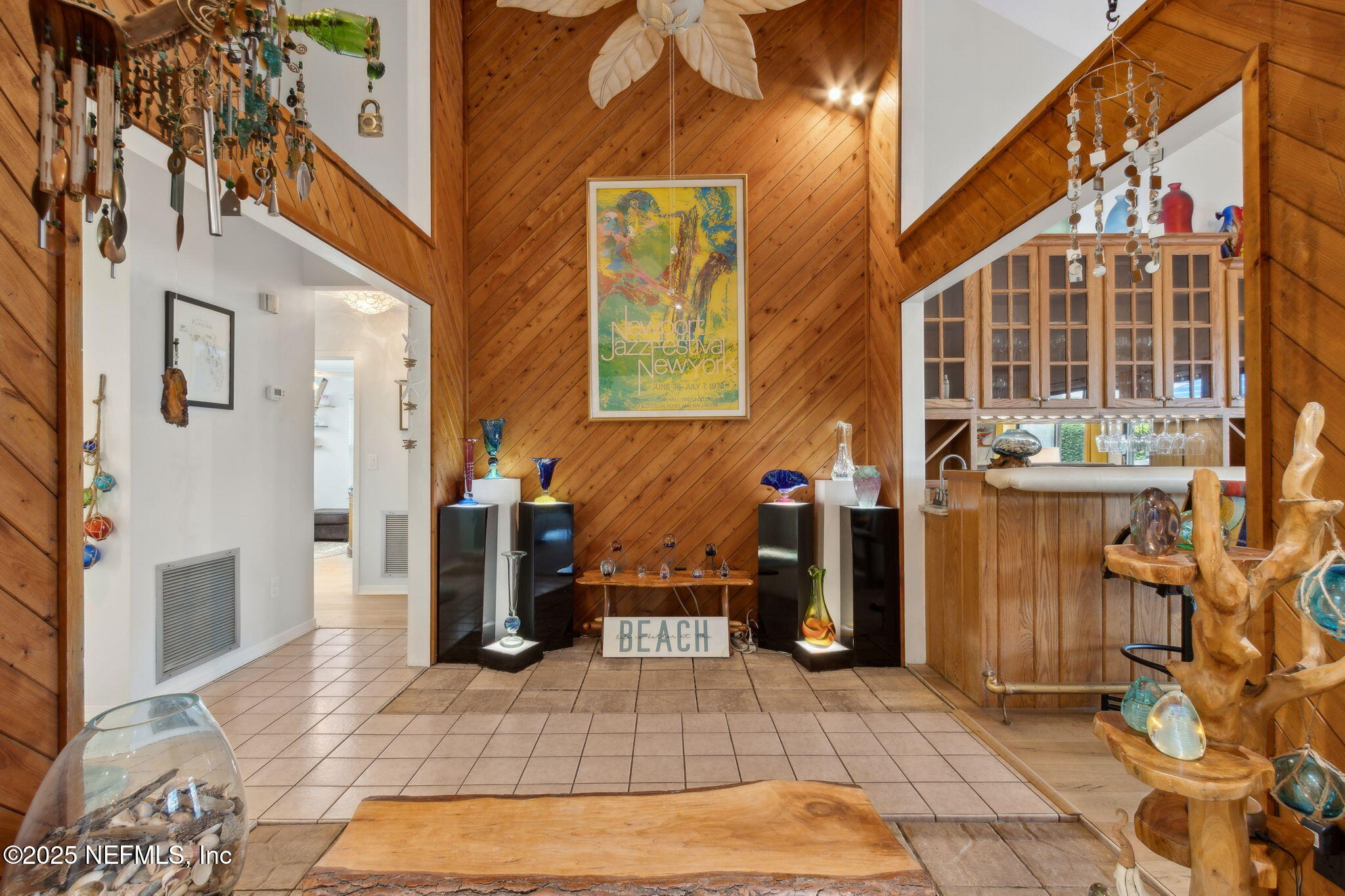 1515 S FLETCHER Avenue