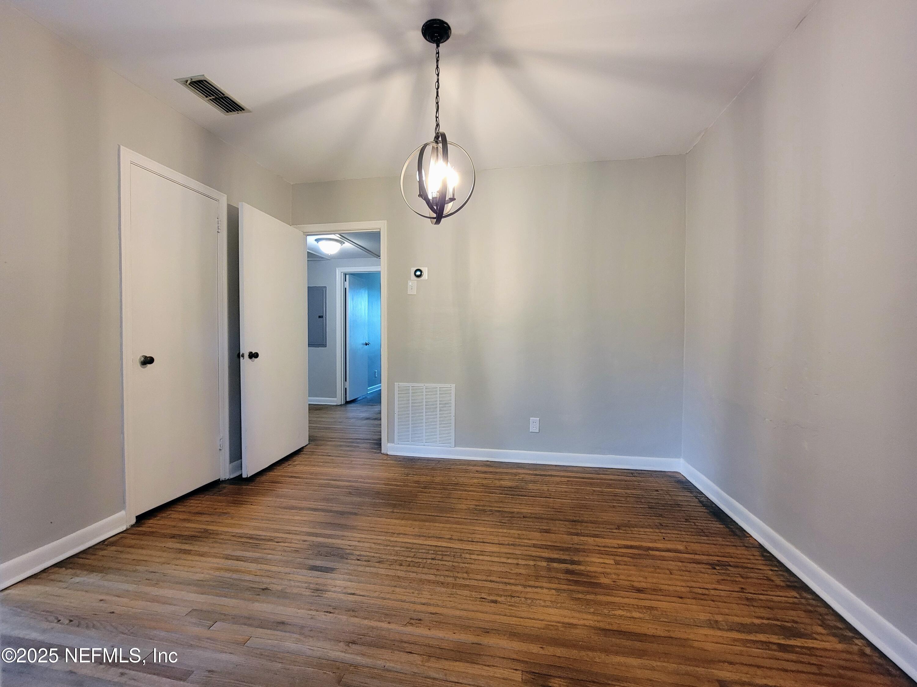 6216 SUDBURY Avenue S