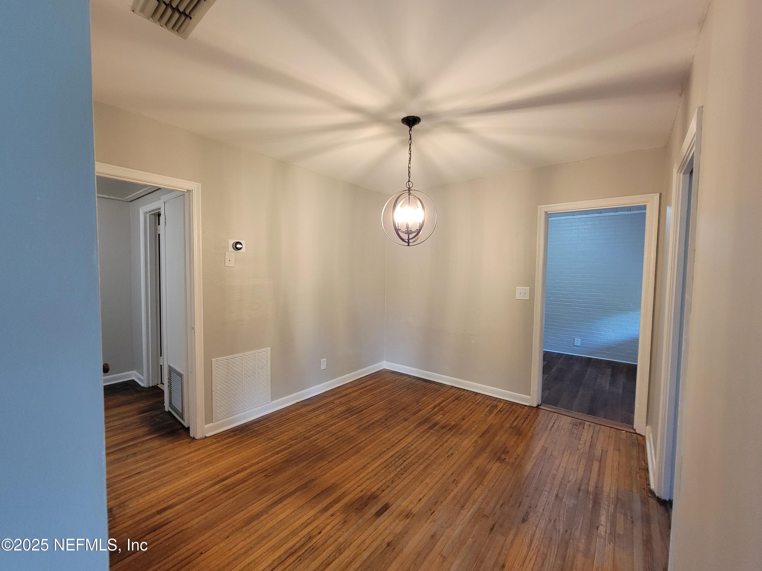 6216 SUDBURY Avenue S