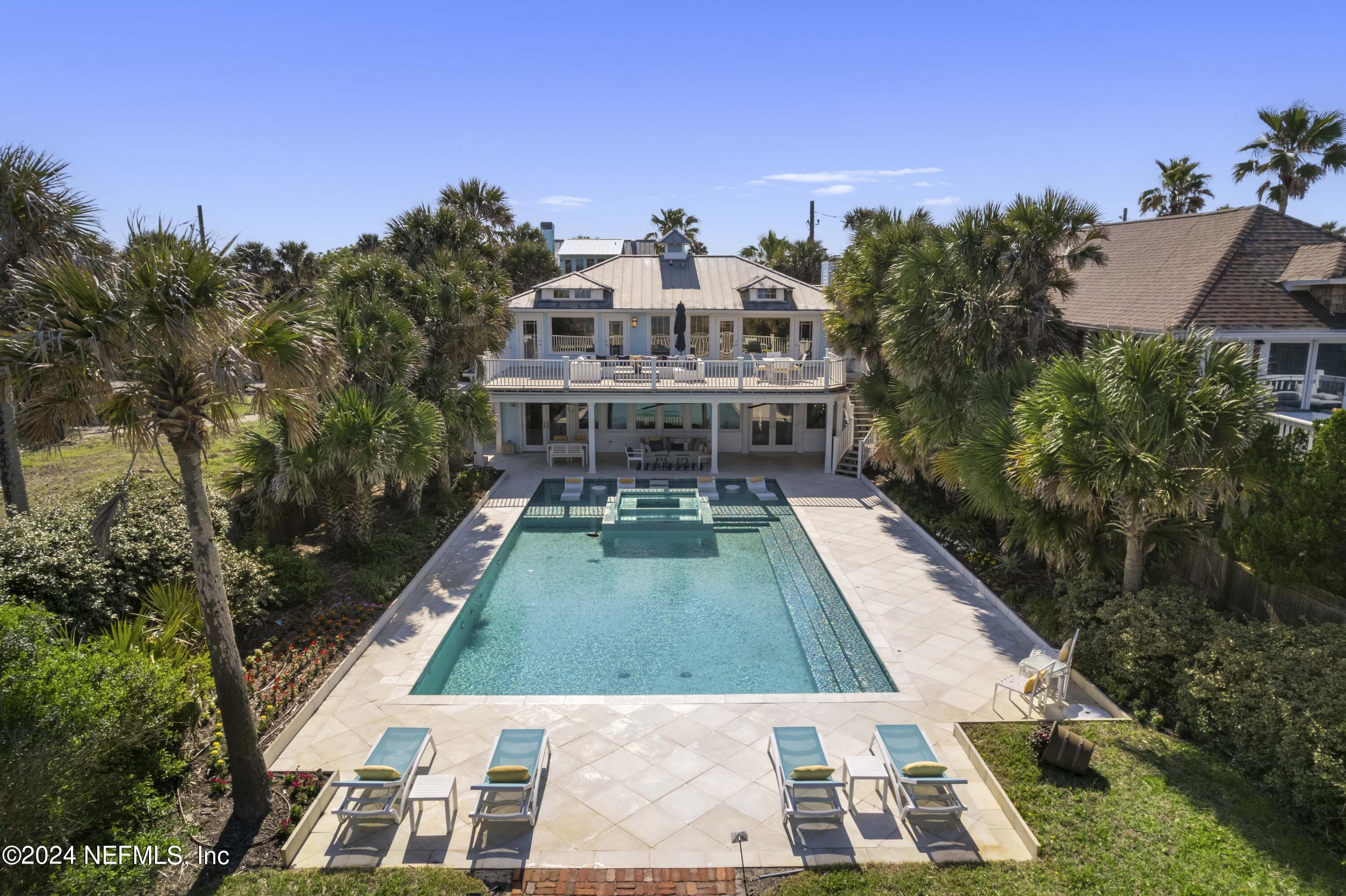 1057 BEACH Avenue