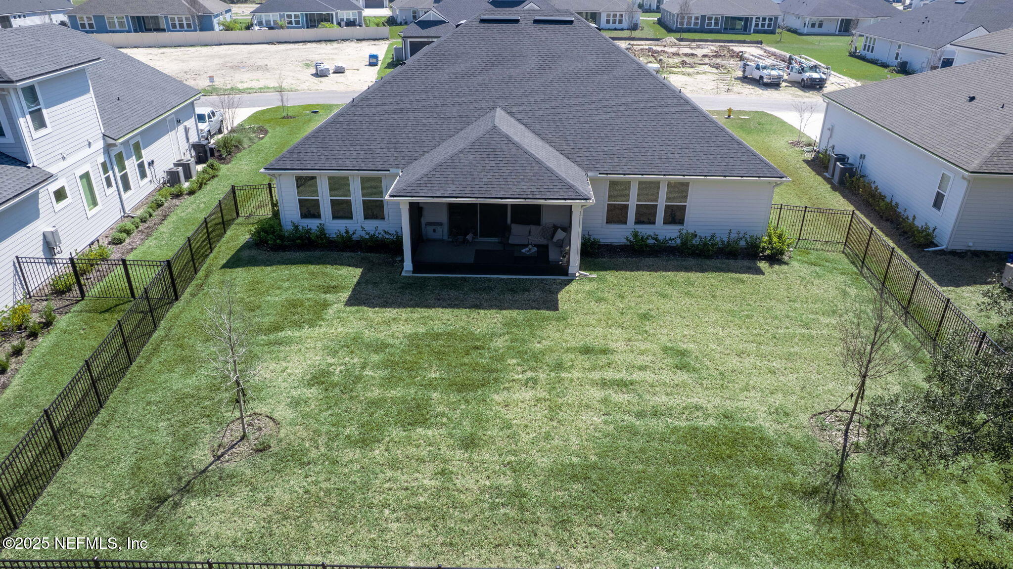 61 OAK CLUSTER Lane