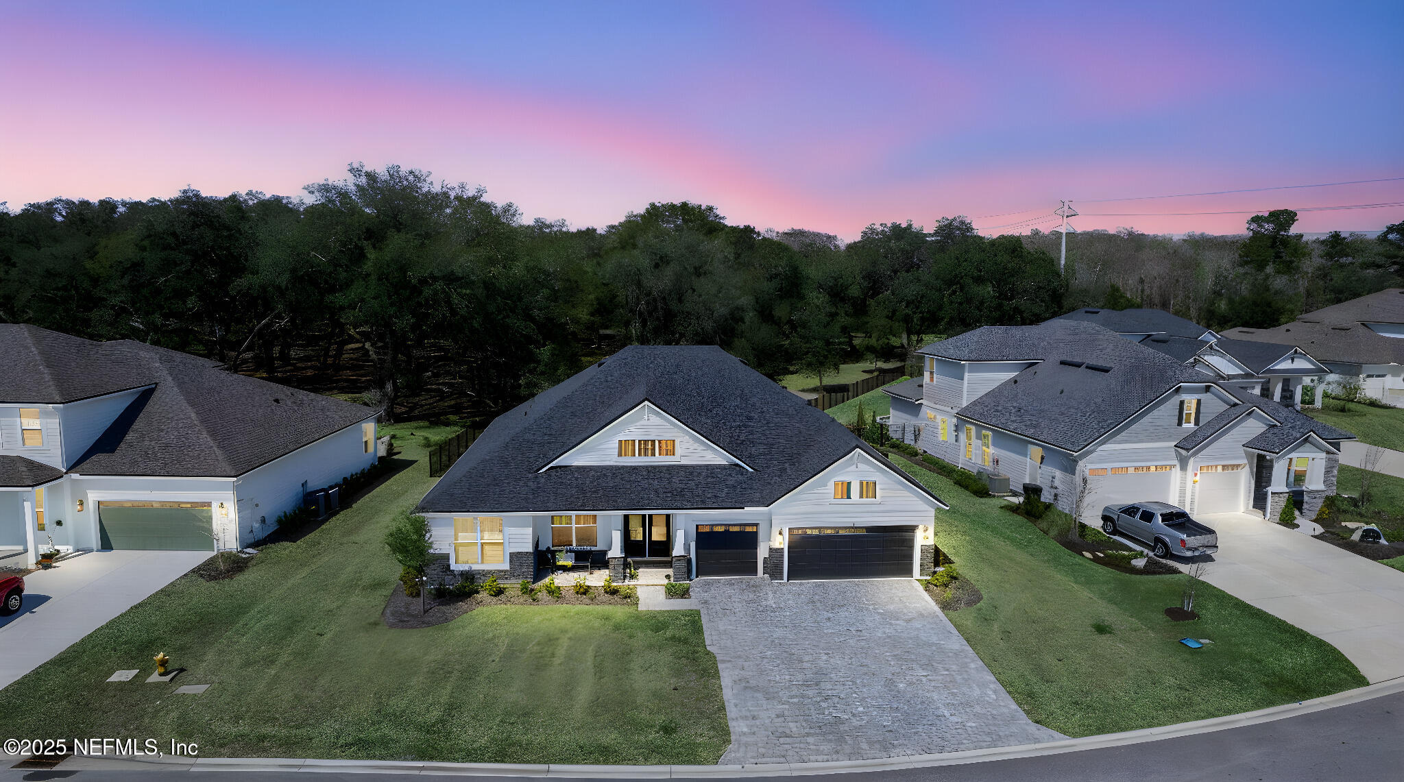 61 OAK CLUSTER Lane