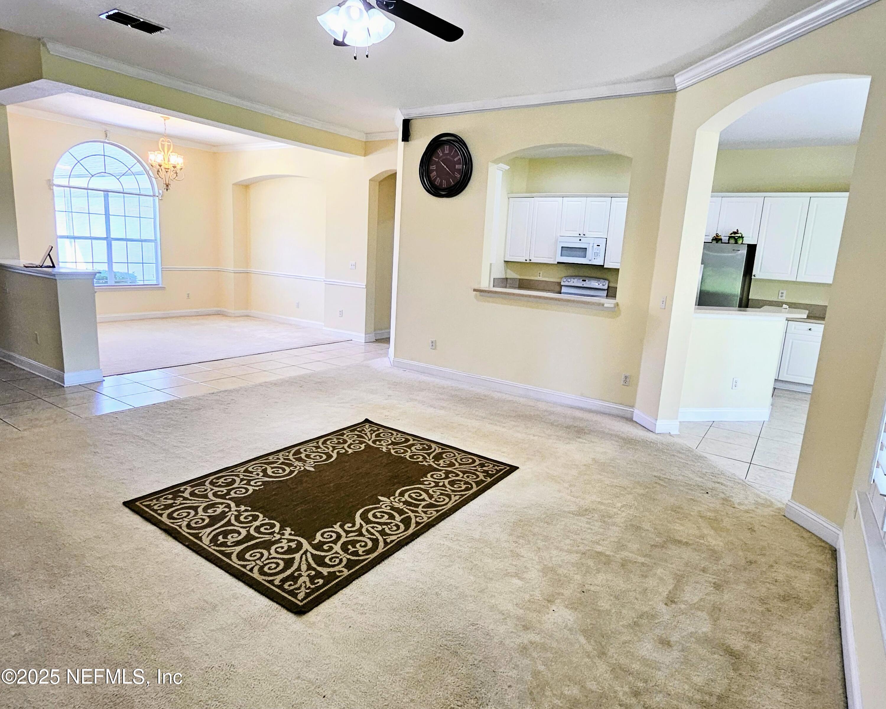 533 GOLDEN LINKS Drive