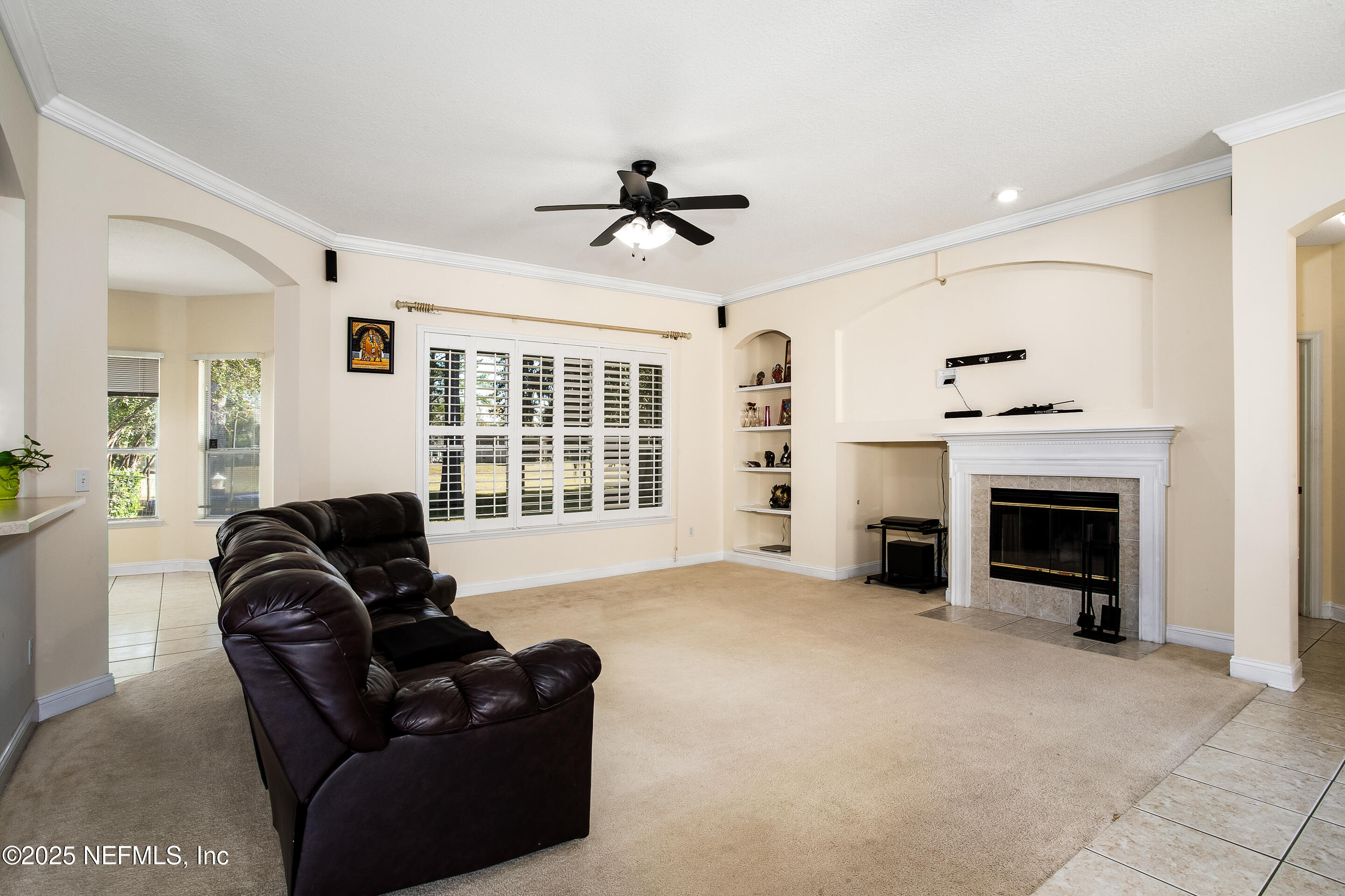 533 GOLDEN LINKS Drive