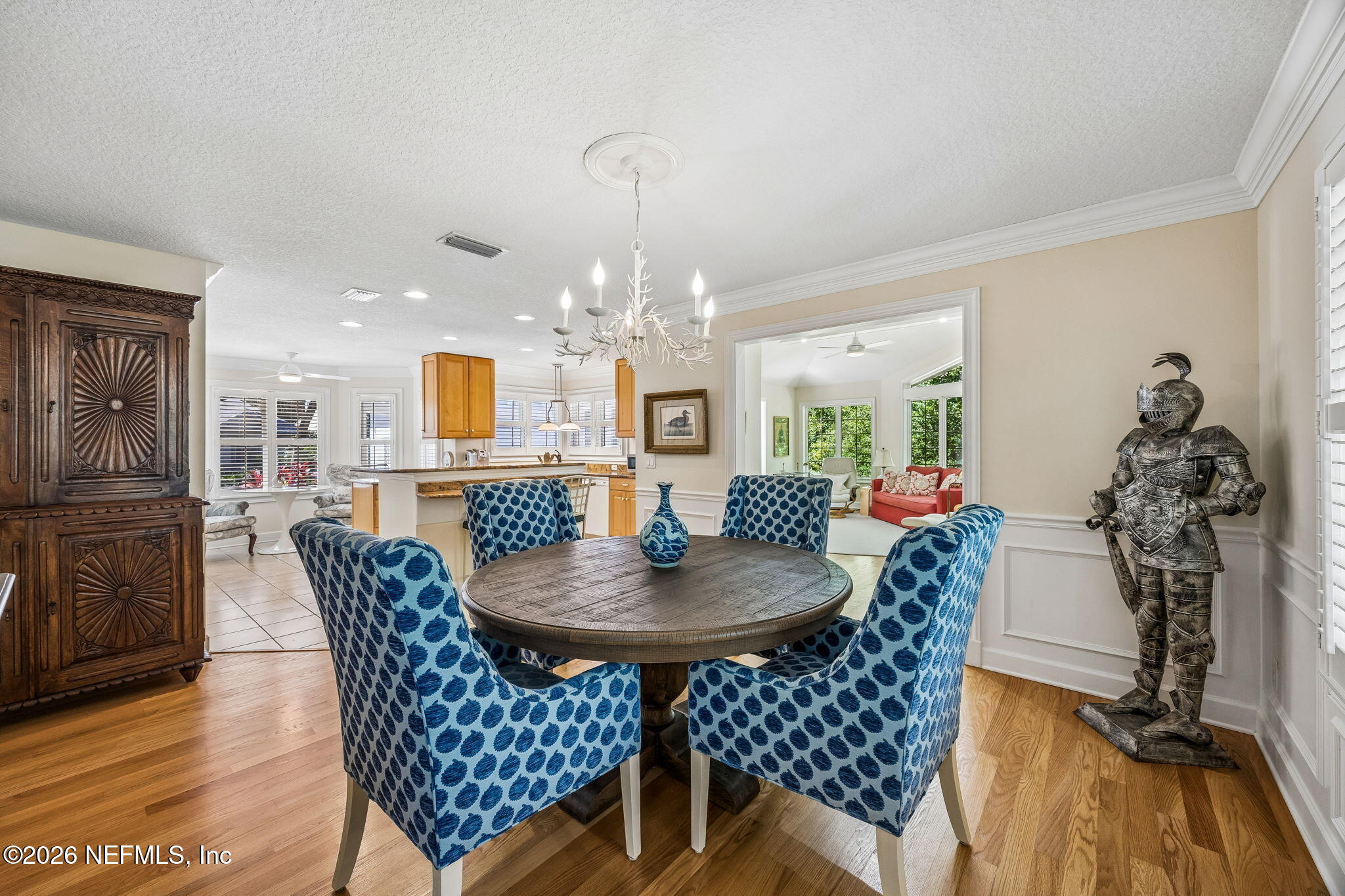 44 BEACHWOOD Road