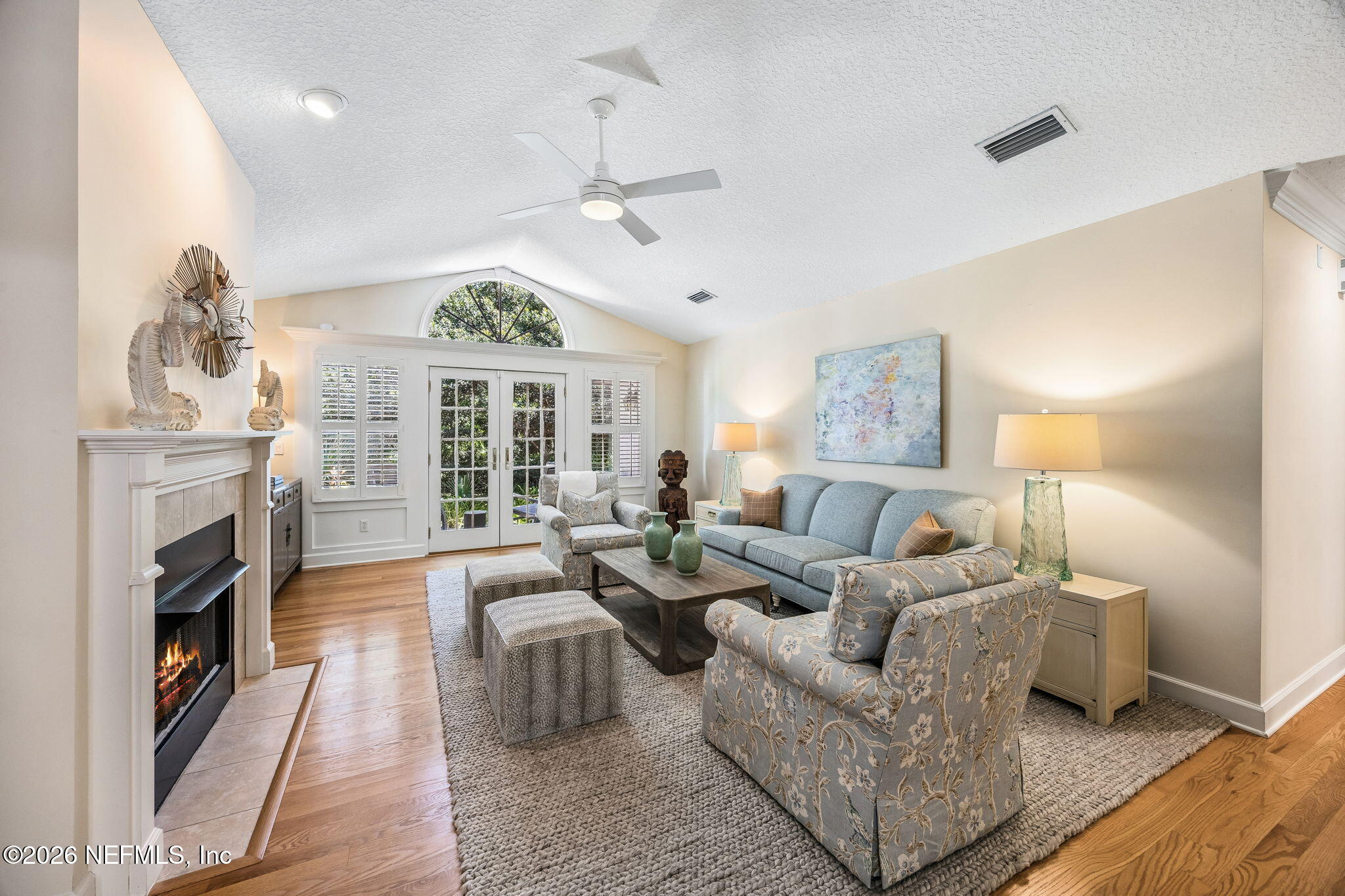44 BEACHWOOD Road