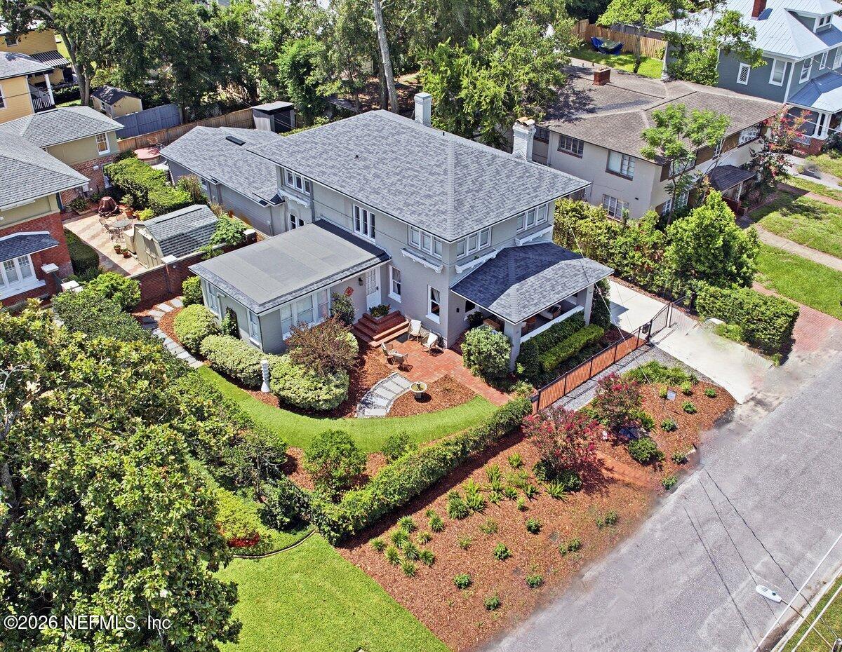 3012 OAK Street