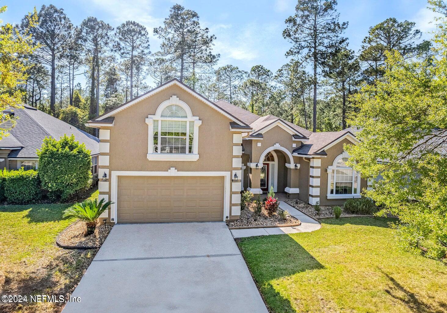 Jacksonville, FL home for sale located at 14662 Silver Glen Drive E, Jacksonville, FL 32259