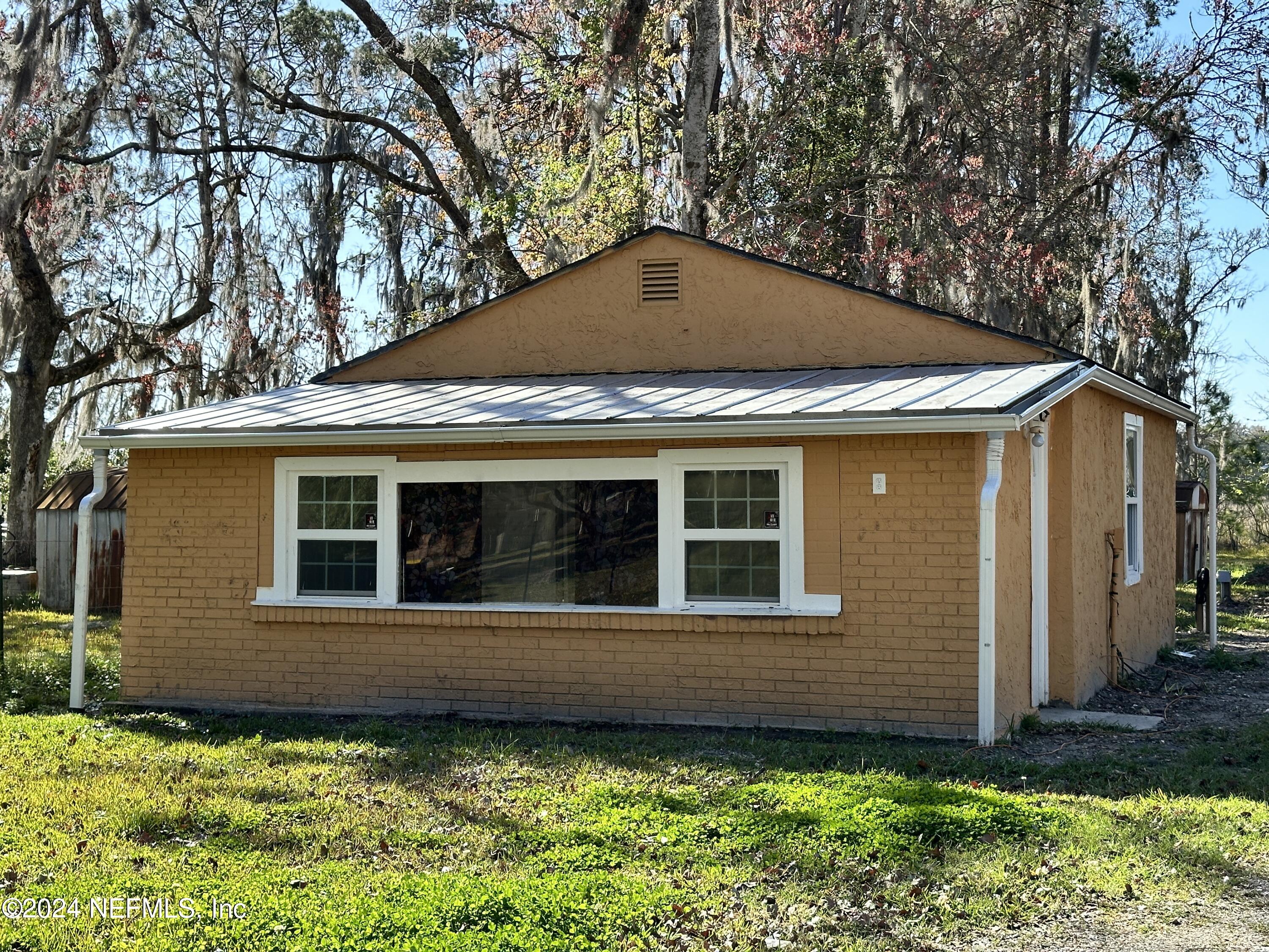 Jacksonville, FL home for sale located at 3952 Bessent Road, Jacksonville, FL 32218
