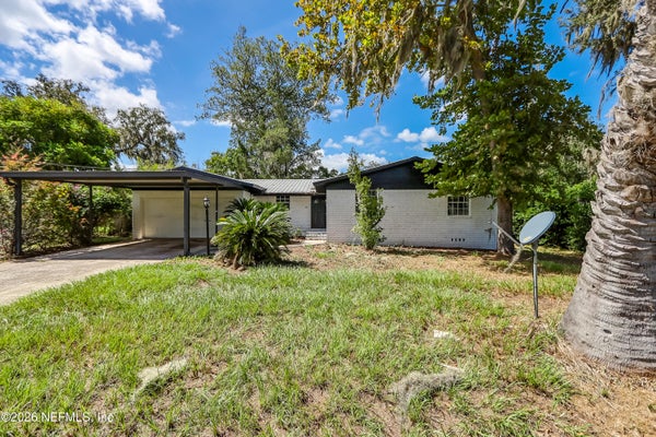 2824 WOODLAND DR, ORANGE PARK, FL 32073 - Image 9e4fd714fd3ef84f09b4c8afd6f0259e/1873168818