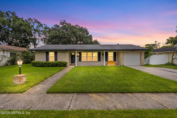 3255 KEGLER DR, JACKSONVILLE, FL 32216 - Image 9ea1d9d6f592cd288ca084b611f7e60b/3400619620
