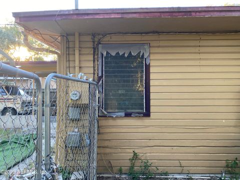 A home in Jacksonville