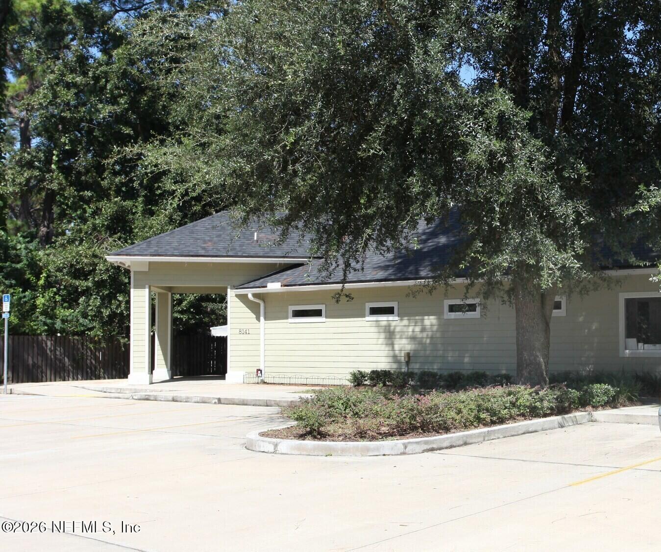 8141 W RAMONA Boulevard