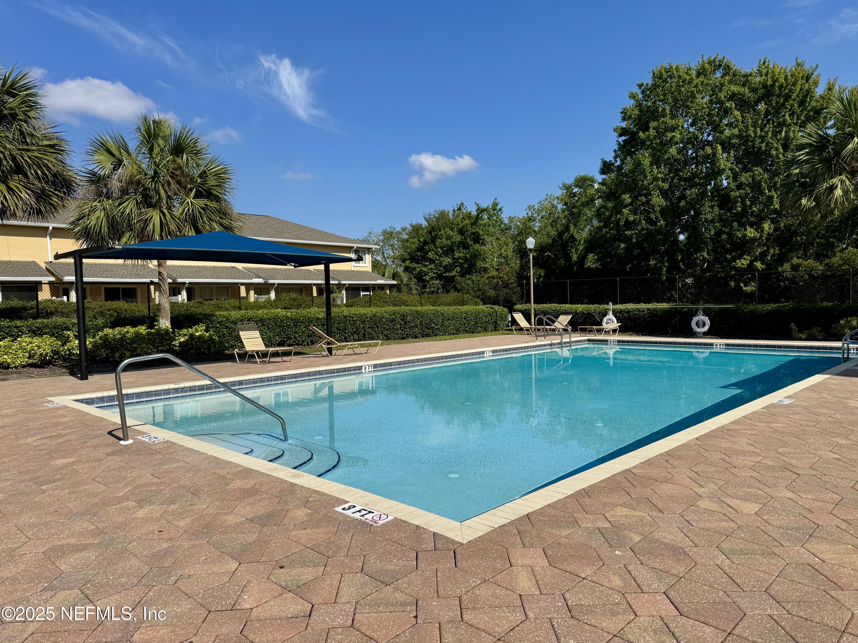 8873 GRASSY BLUFF Drive