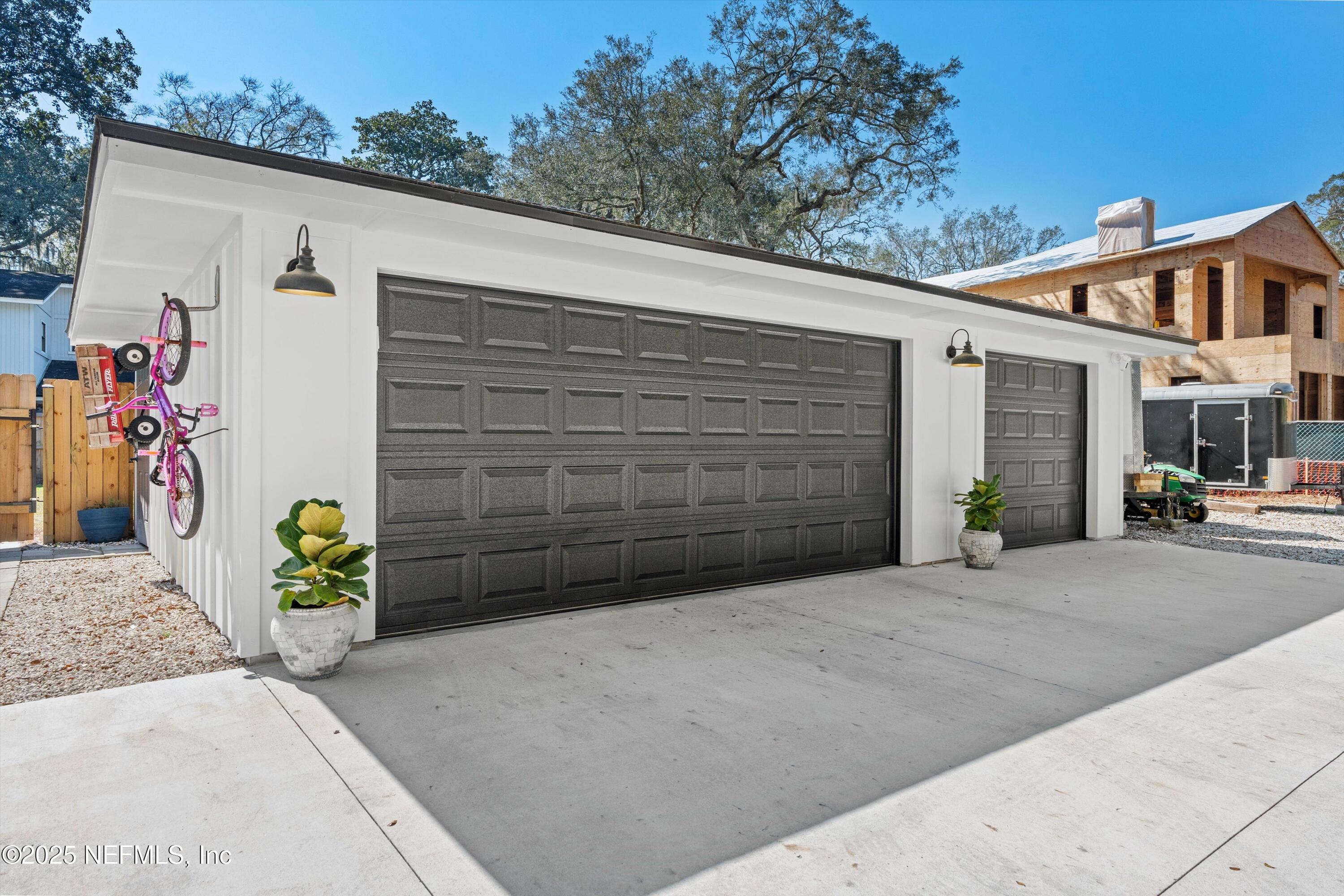 1118 HAGLER Drive