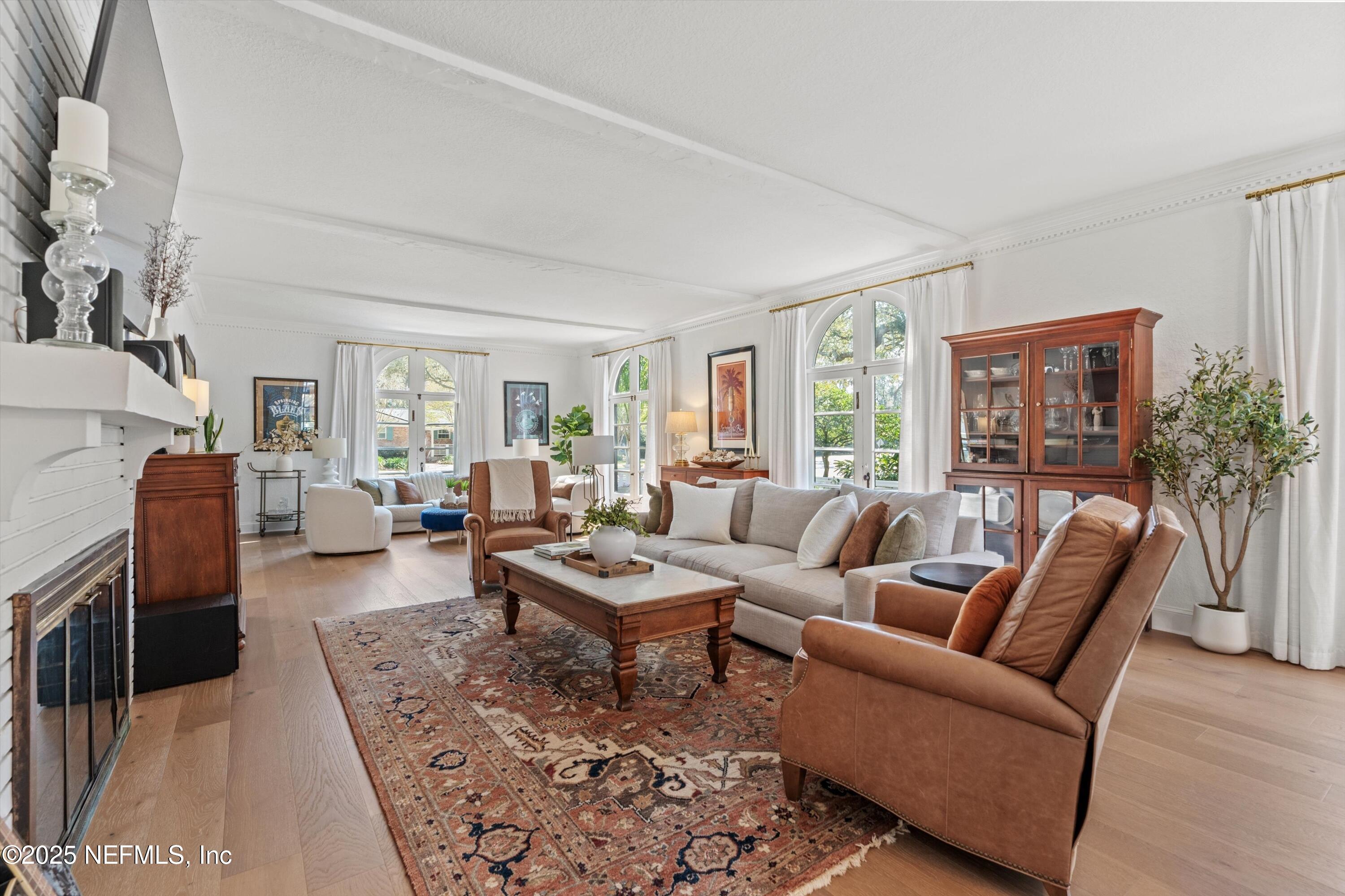 1118 HAGLER Drive