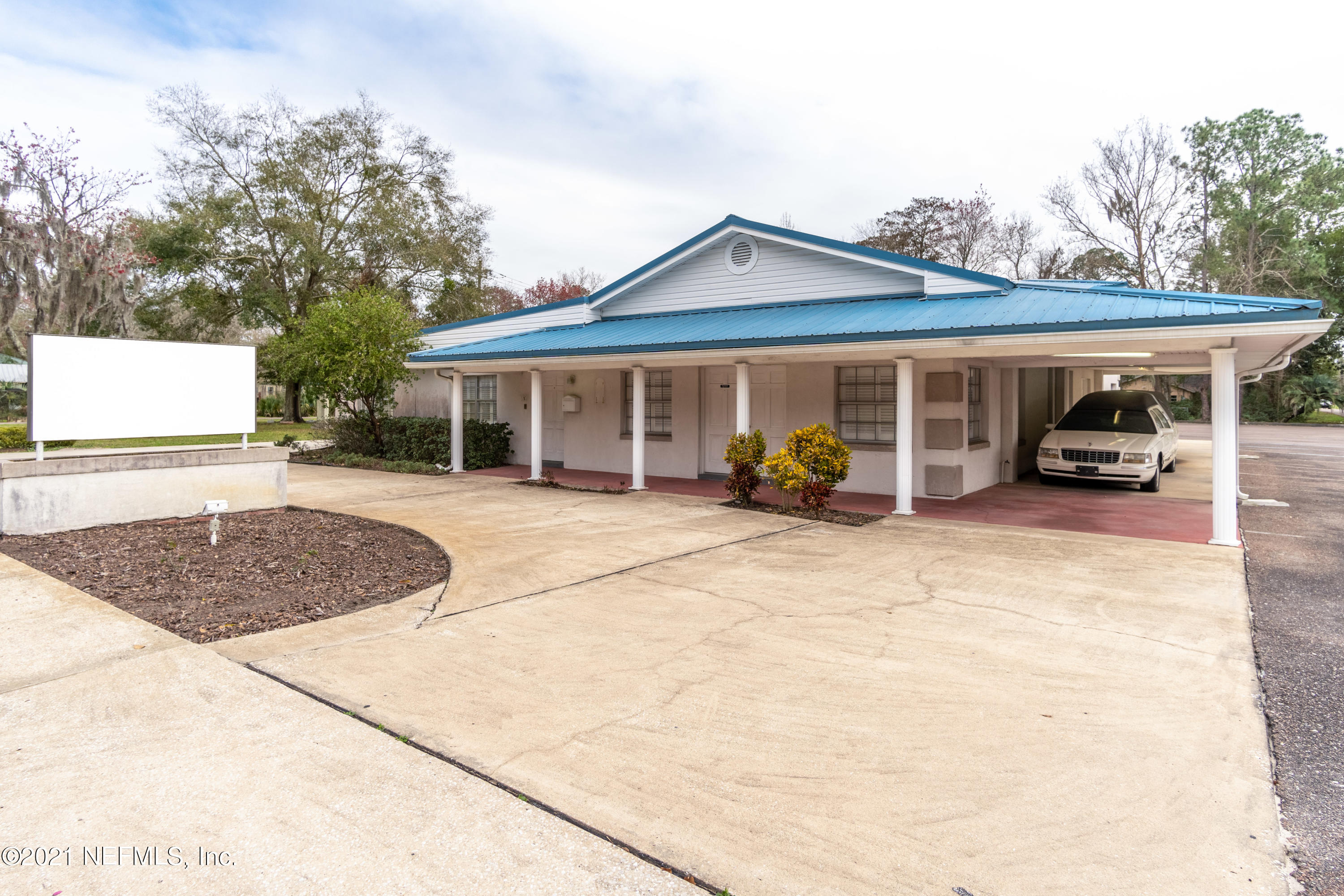 2220 SOUTEL Drive