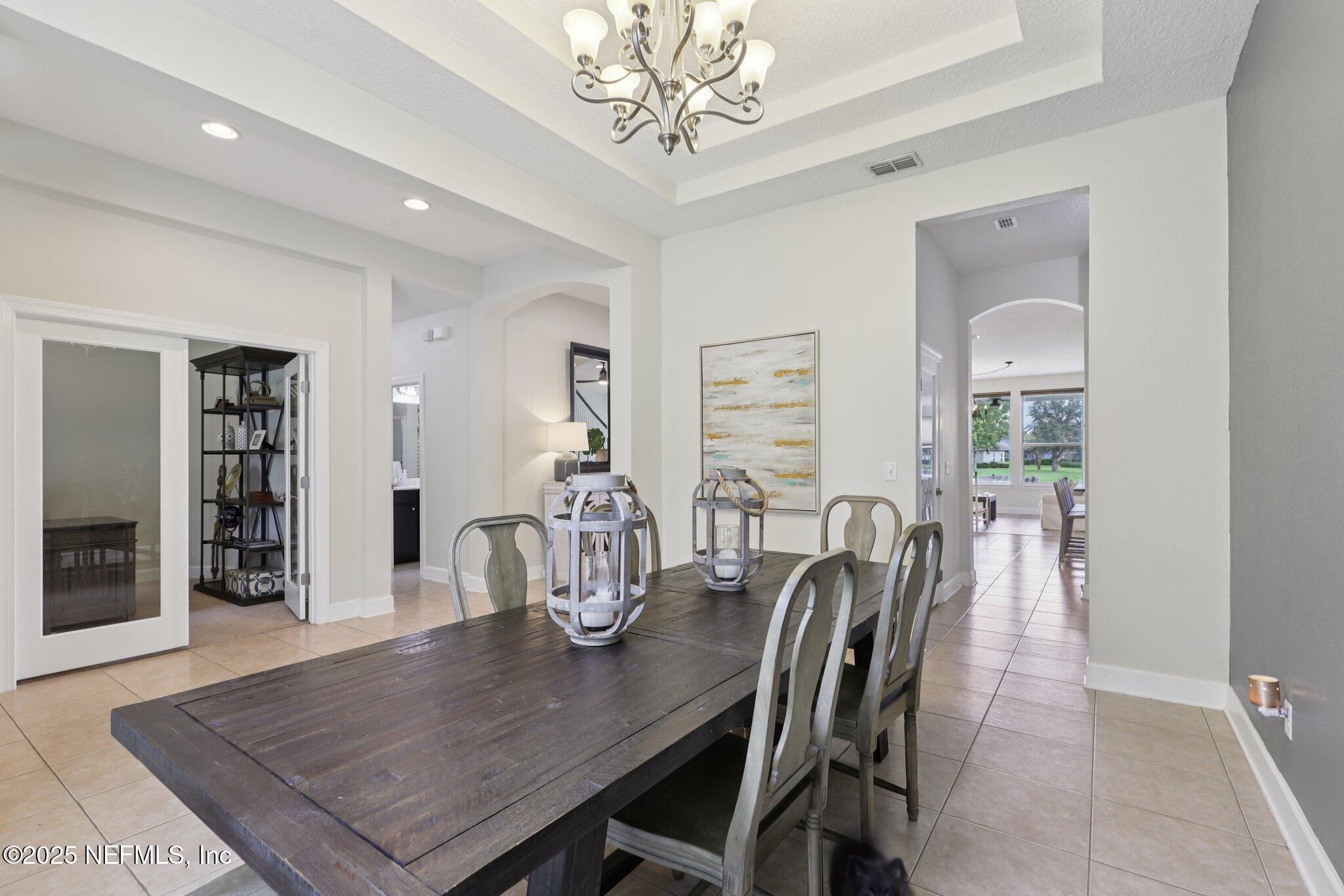 2175 CLUB LAKE Drive