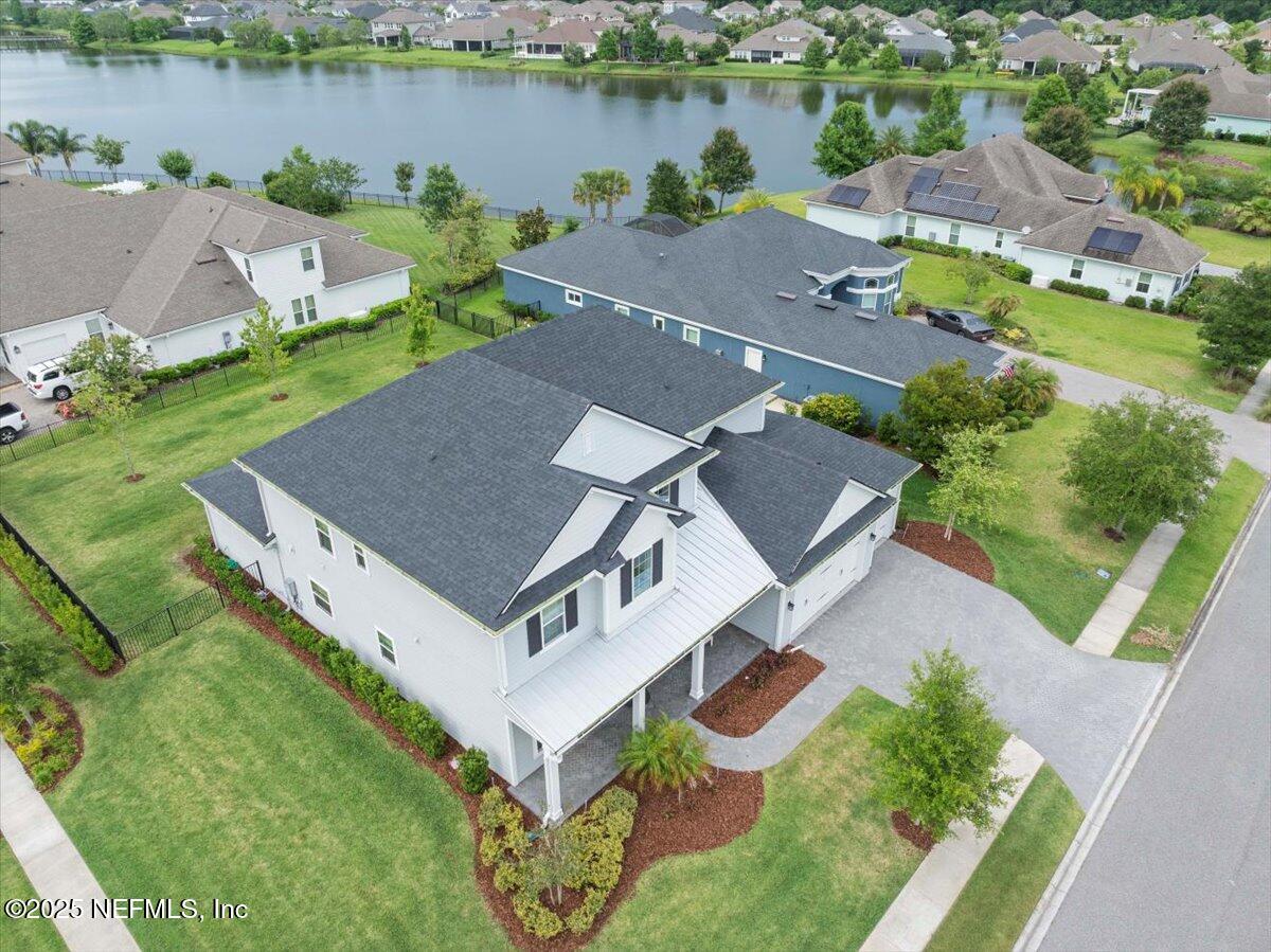 203 WESTCOTT Parkway