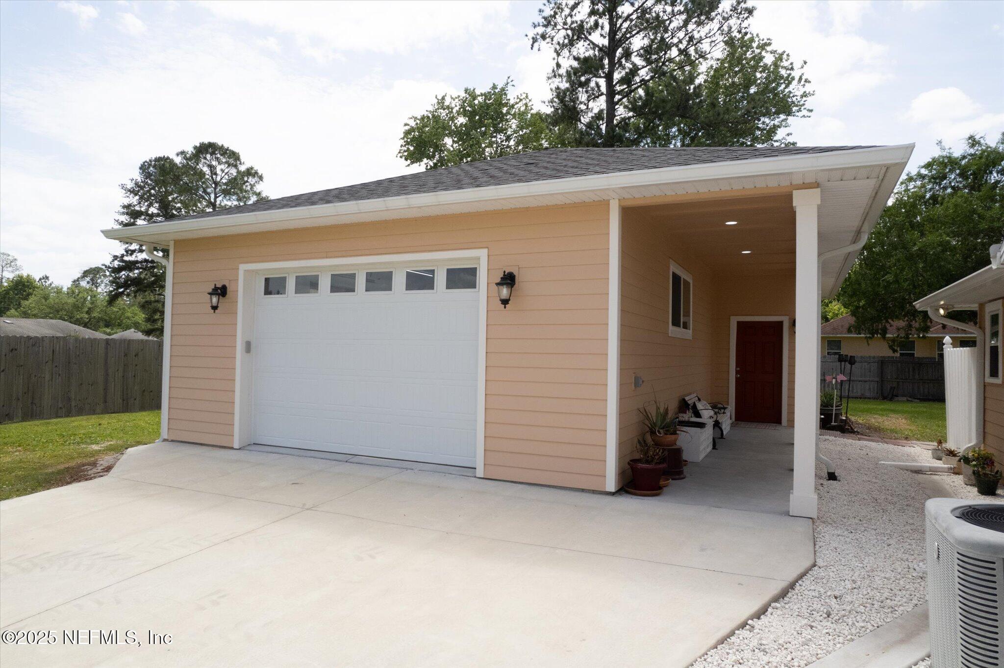 103 STEPHANIE Street