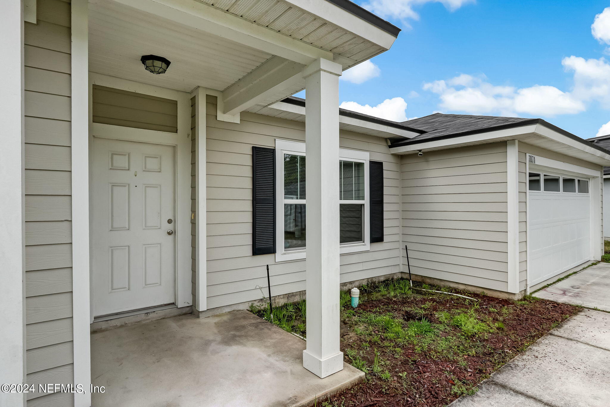 Jacksonville, FL home for sale located at 7071 Plymouth Grove Court, Jacksonville, FL 32220