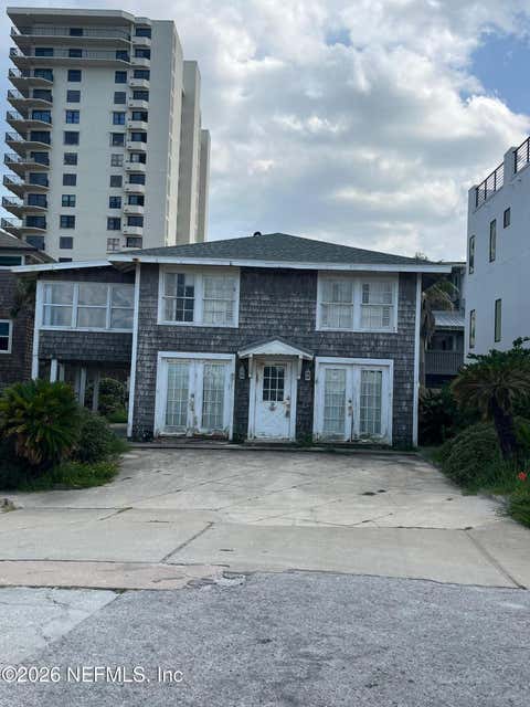 Photo of 22 20TH Avenue N, Jacksonville Beach, FL 32250 (MLS # 2160504)