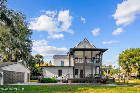 A home in Palatka