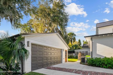 A home in Palatka