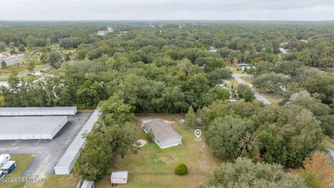 A home in Interlachen