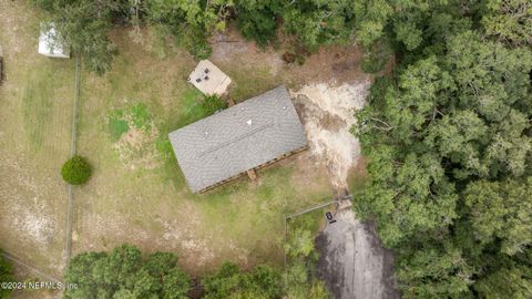 A home in Interlachen