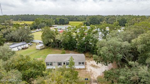 A home in Interlachen