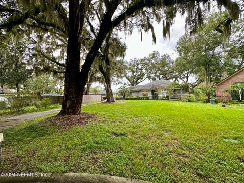 A home in Jacksonville