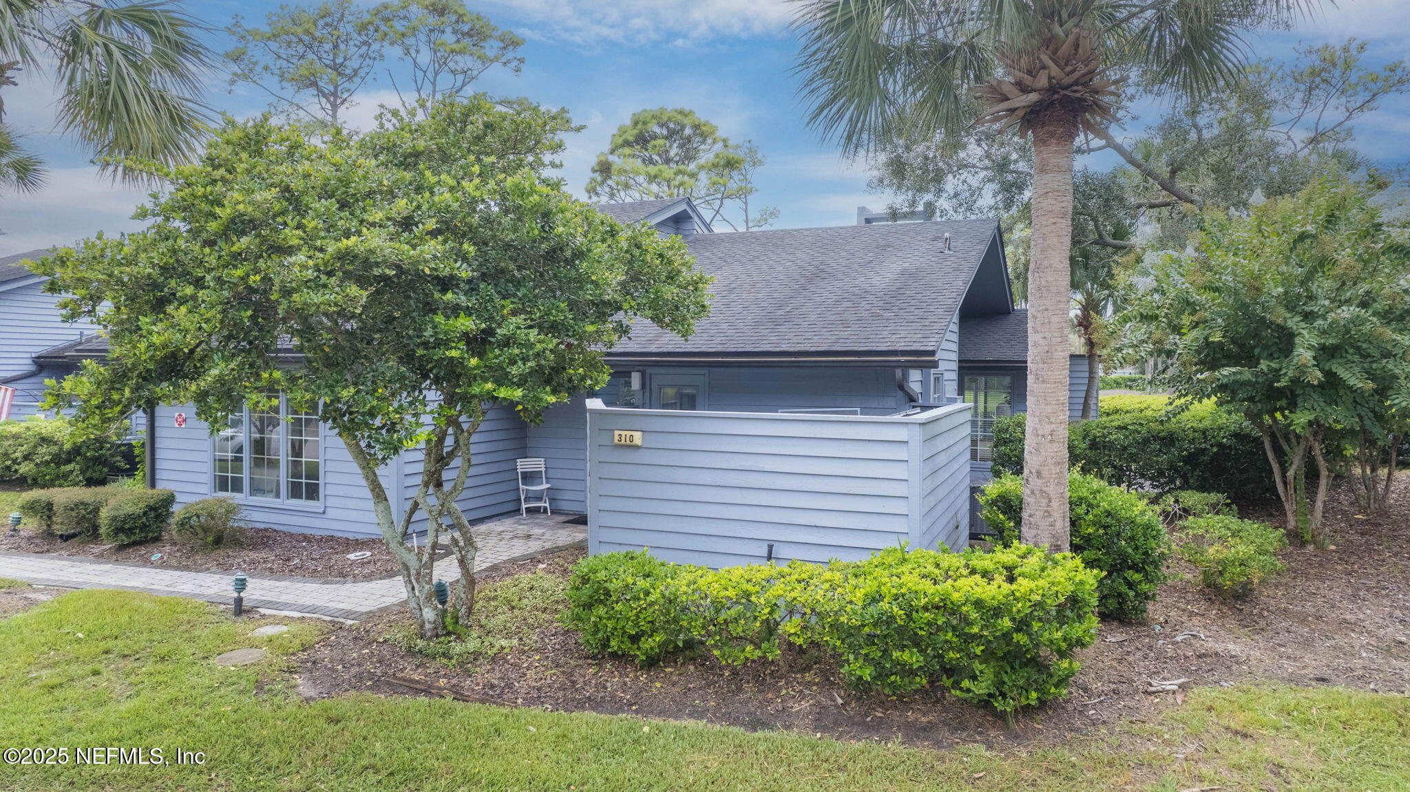 310 QUAIL POINTE Drive