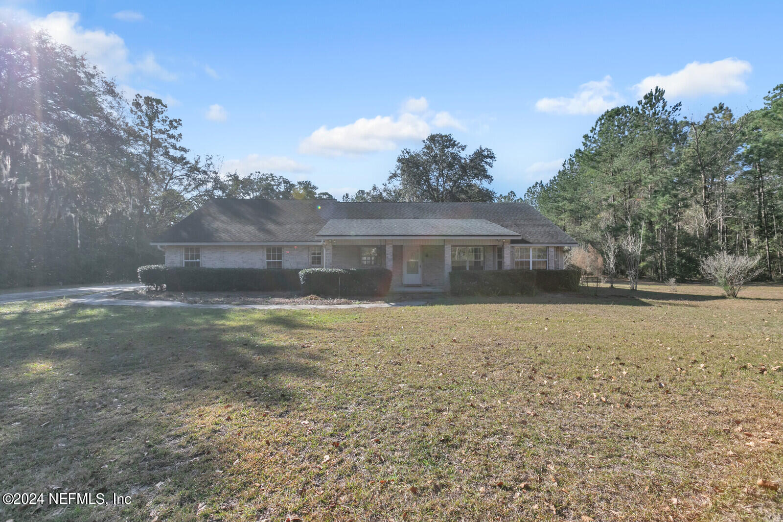 Green Cove Springs, FL home for sale located at 1943 W State Road 16, Green Cove Springs, FL 32043