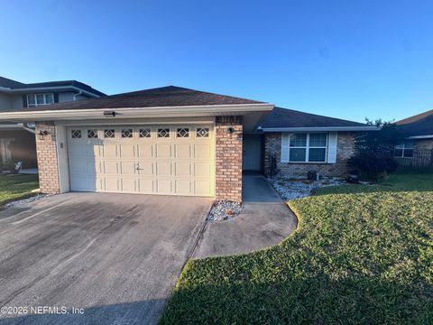 Photo of 7565 WESTLAND OAKS Drive, Jacksonville, FL 32244 (MLS # 2143724)