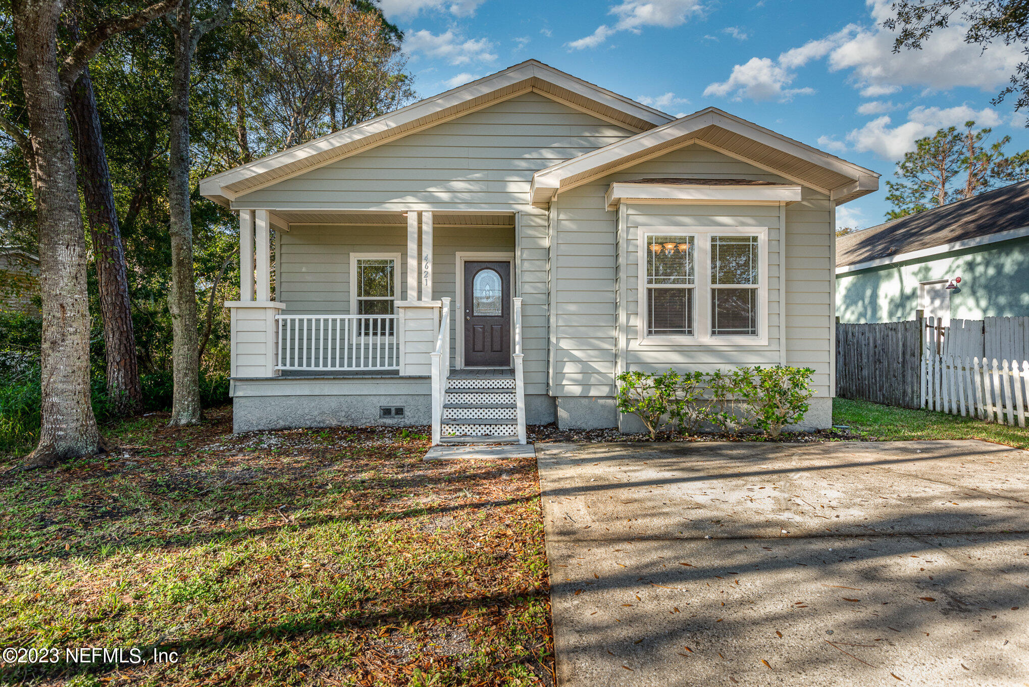 St Augustine, FL home for sale located at 4621 Third Avenue, St Augustine, FL 32095