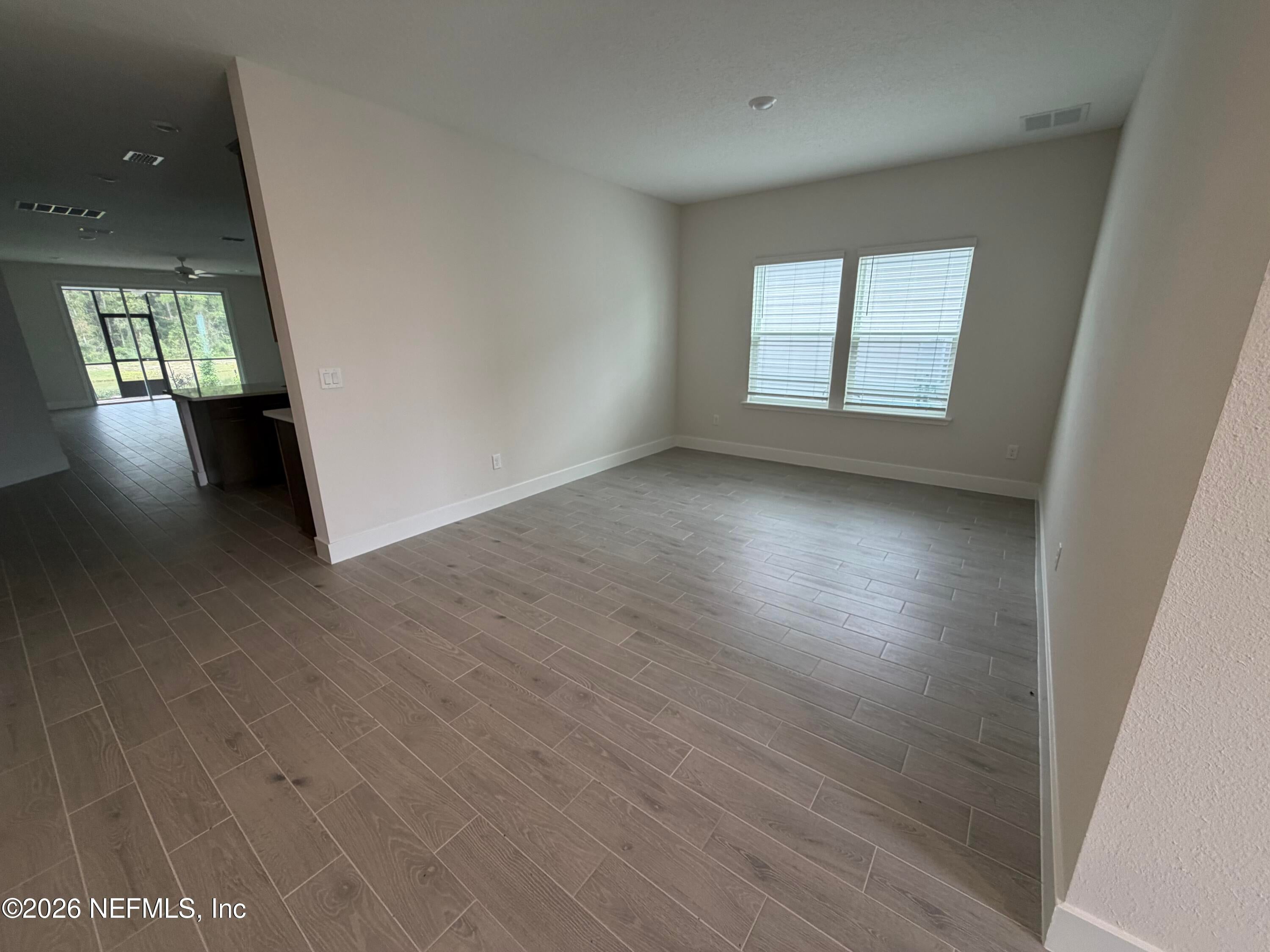 110 SMOKERISE Drive