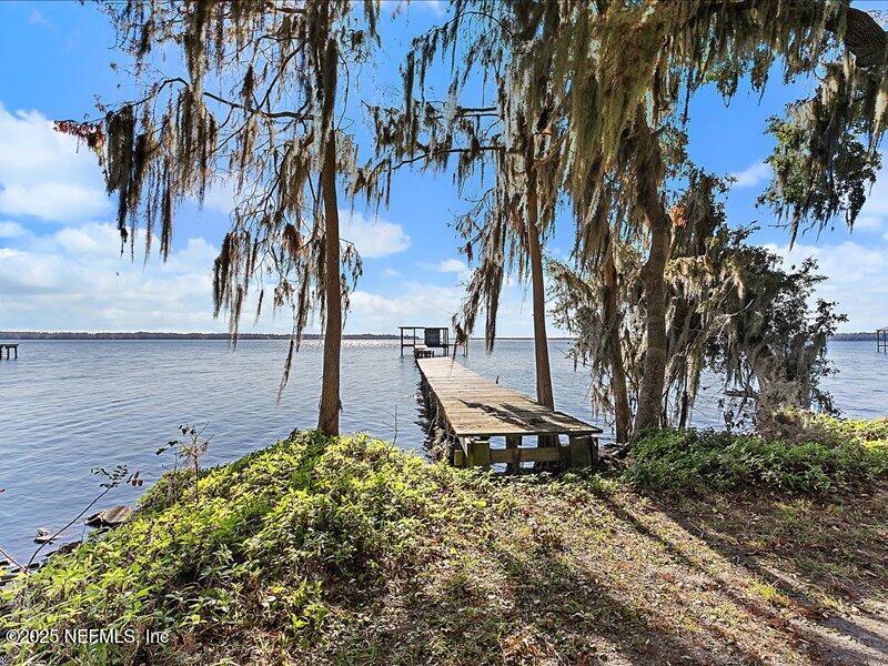 8337 COLEE COVE Road