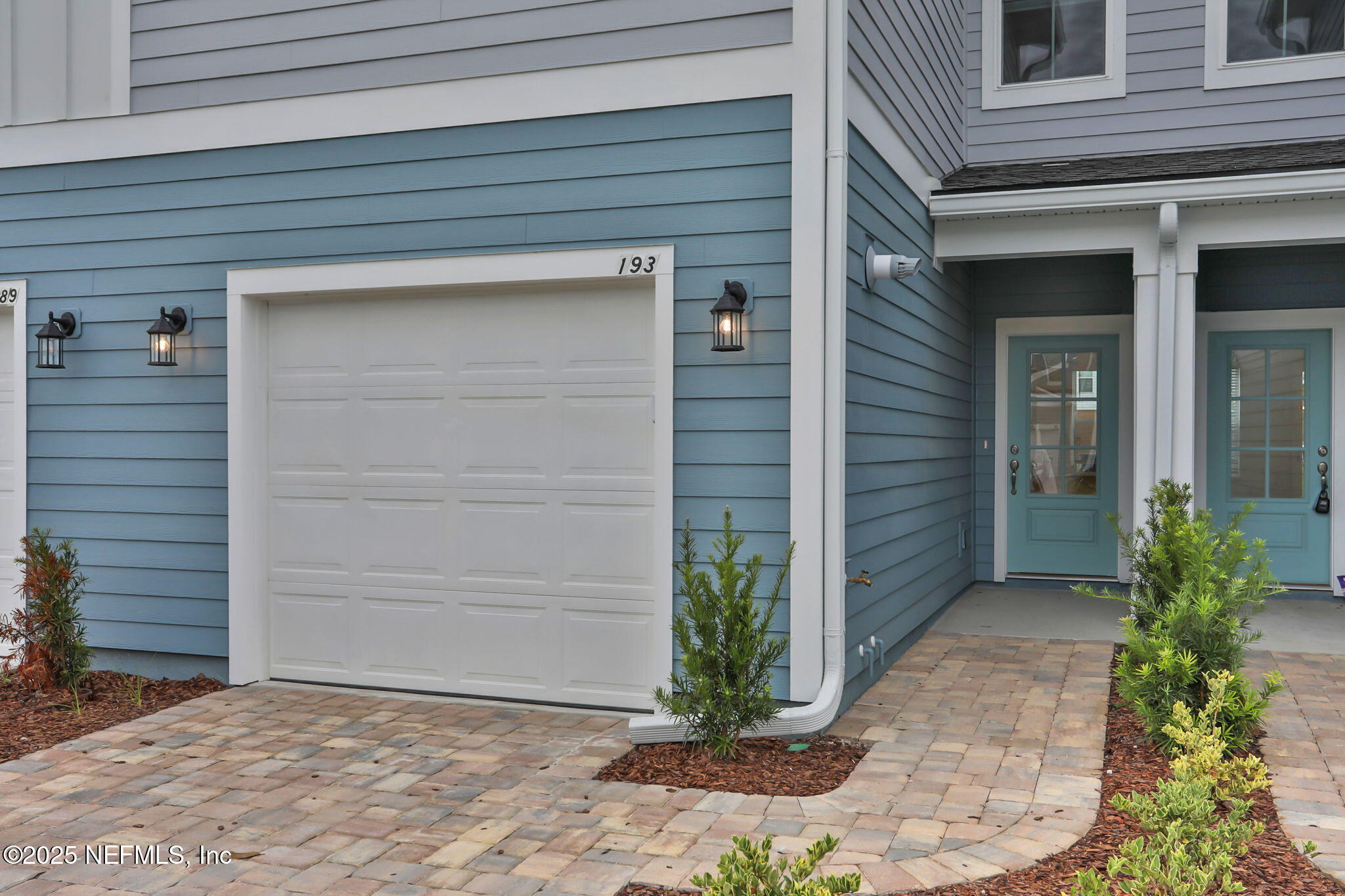 193 BRANDON LAKES Drive