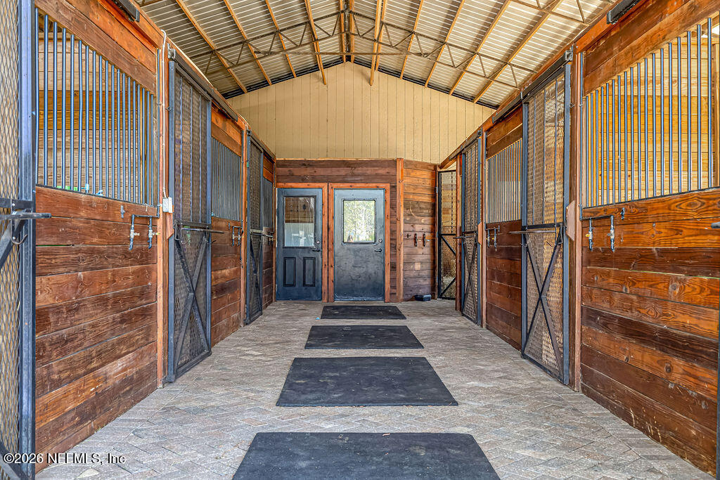 34175 STEEPLE CHASE Way