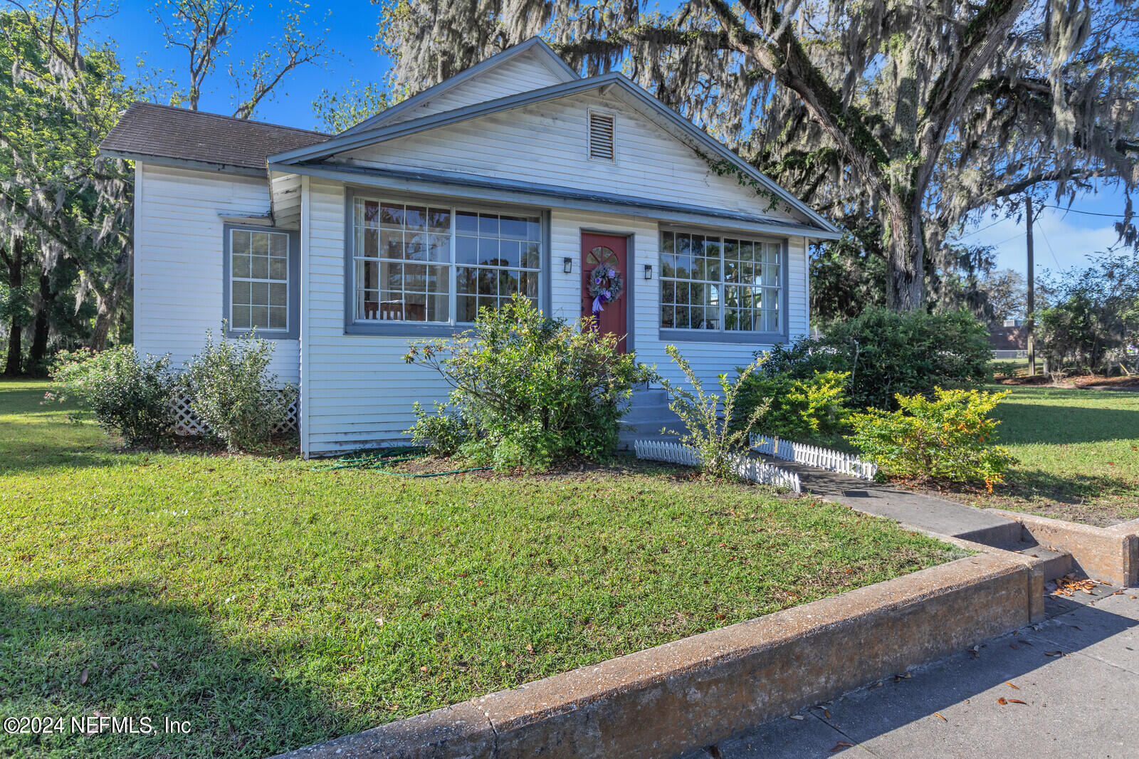 Green Cove Springs, FL home for sale located at 1511 Idlewild Avenue, Green Cove Springs, FL 32043
