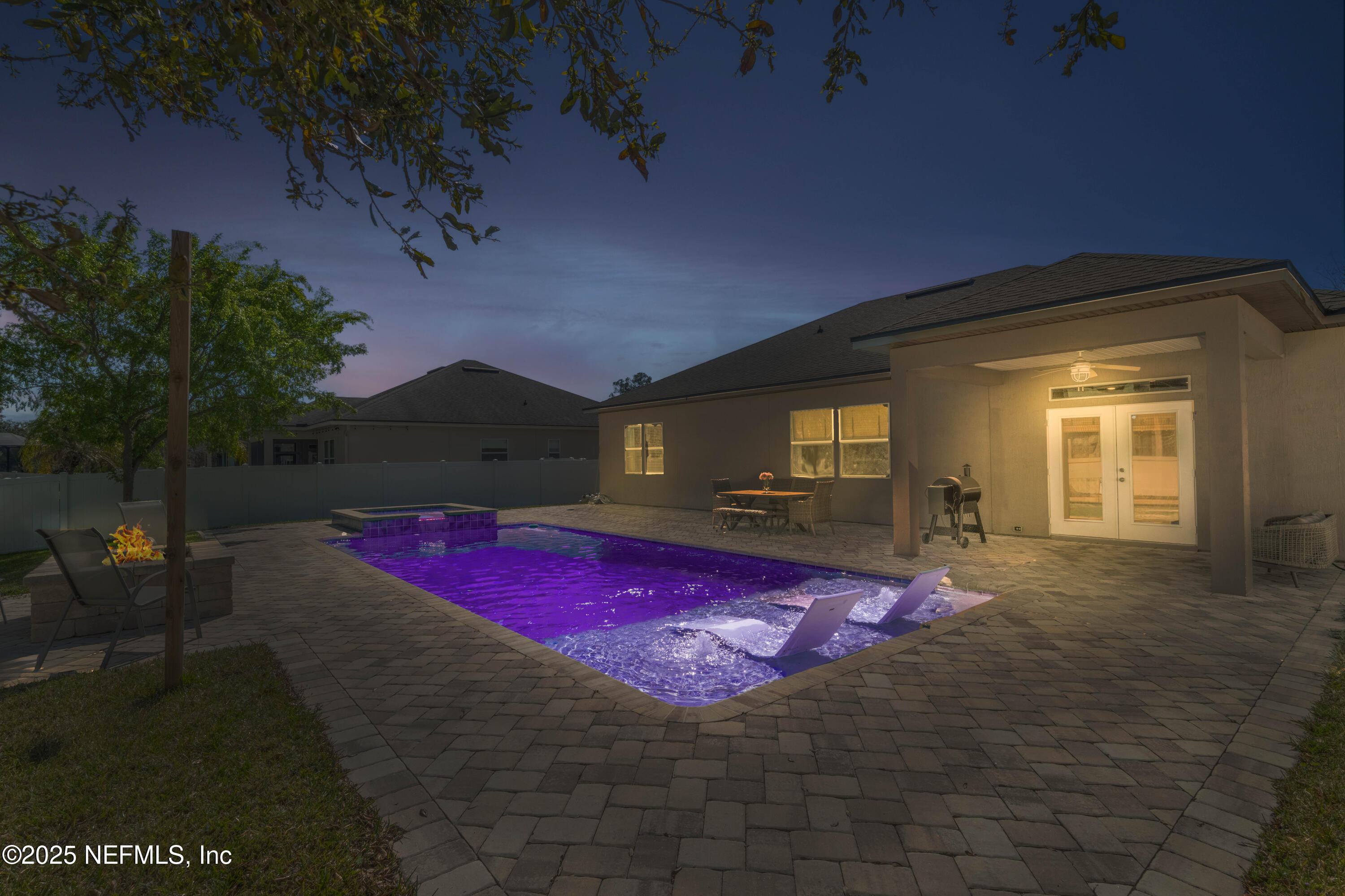 475 PINE EAGLE Drive