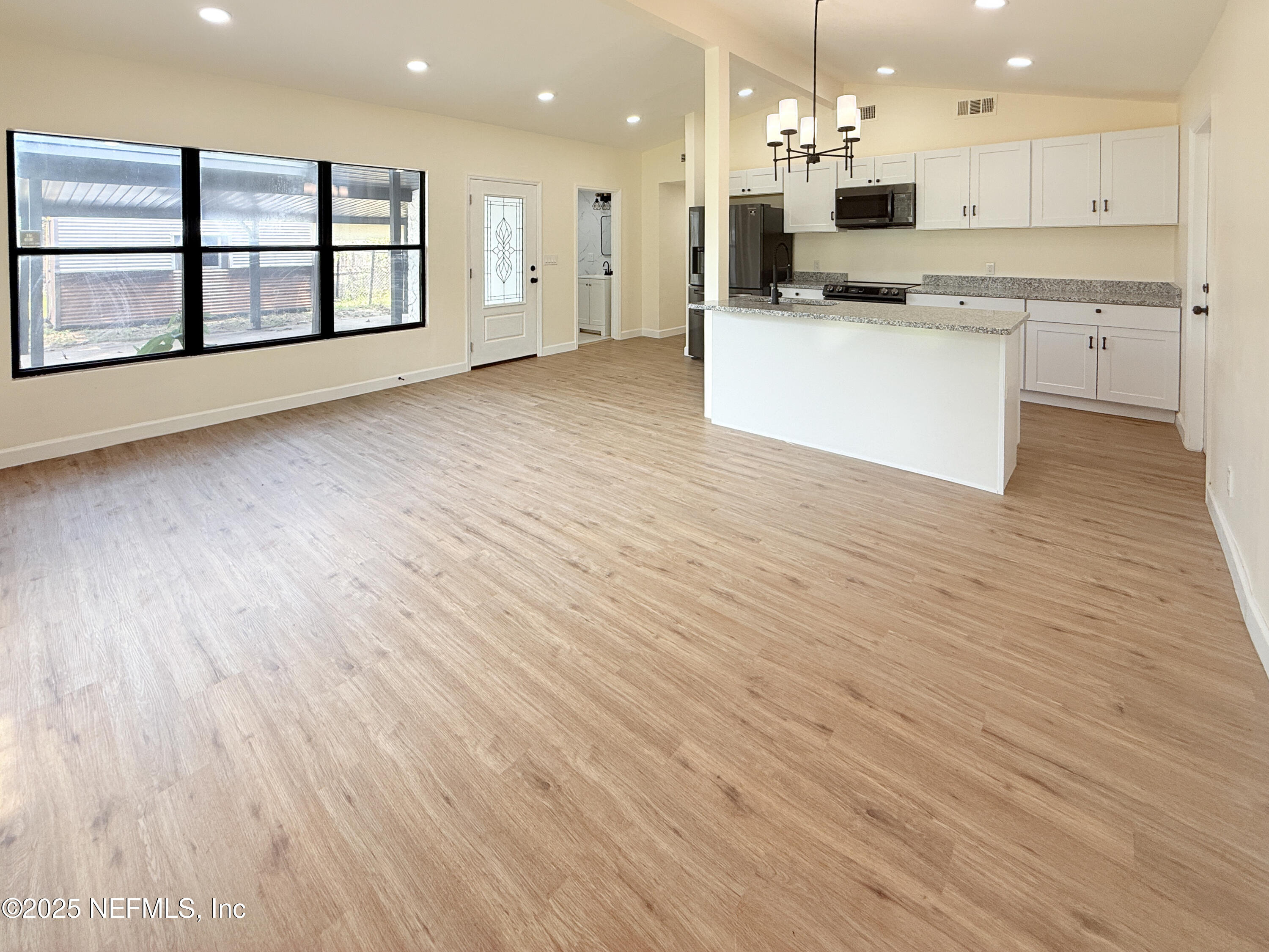 1851 LOUVRE Drive