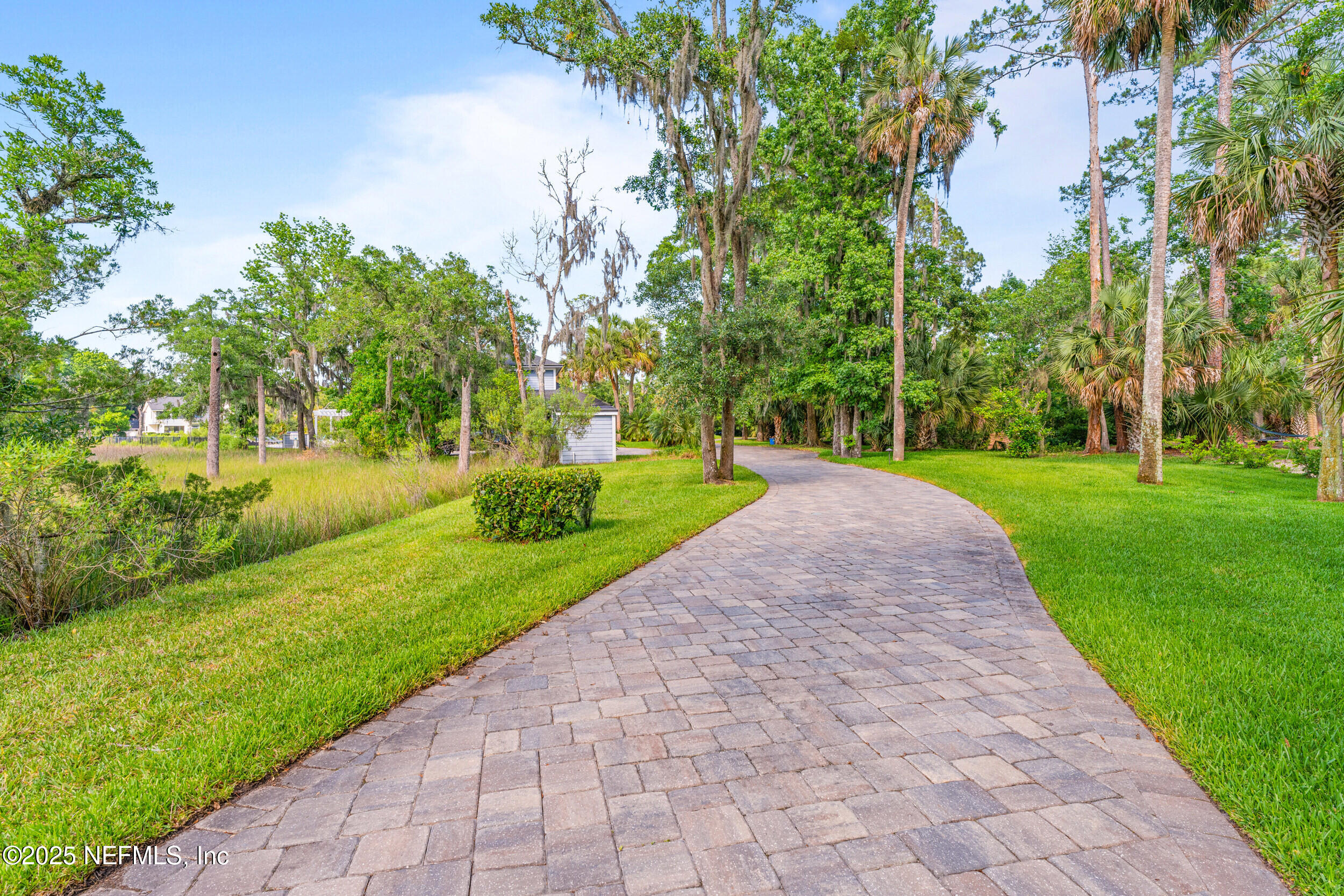 24544 DEER TRACE Drive