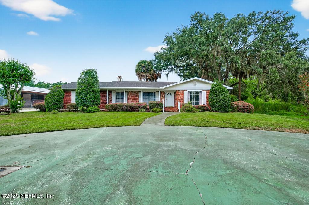 617341 BRANDIES Avenue