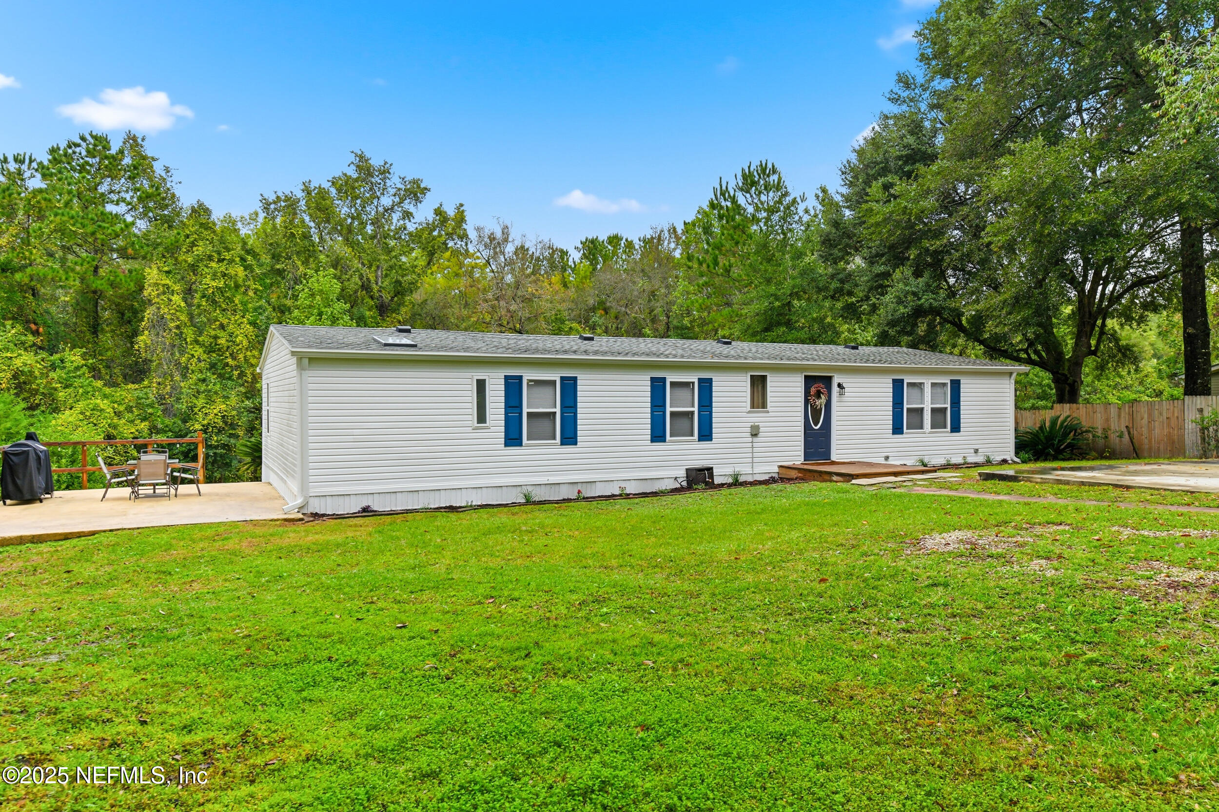 2763 PRIMROSE Circle