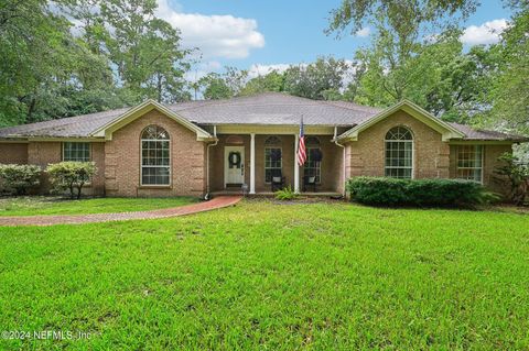 A home in Middleburg