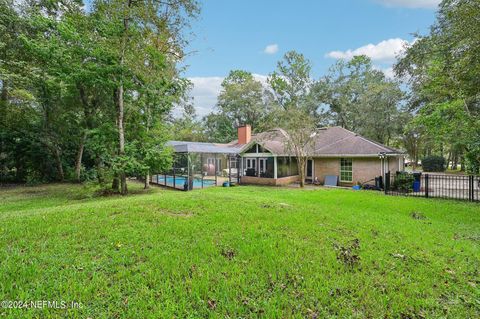 A home in Middleburg