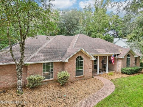 A home in Middleburg