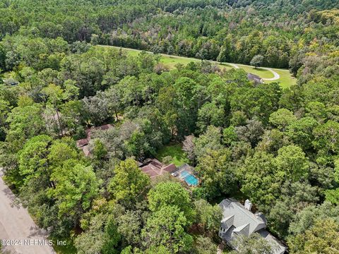 A home in Middleburg